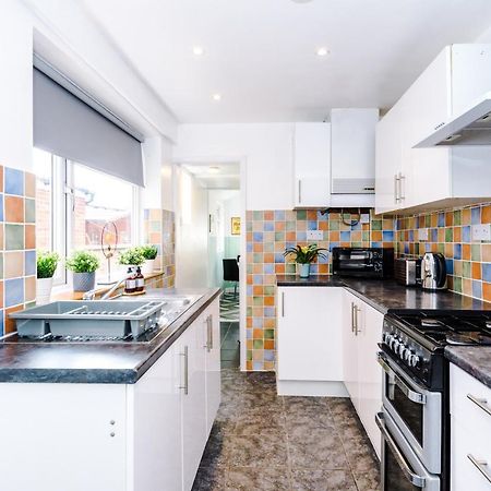 Harley House - Spacious Home With Free Netflix & Parking By Rocketbnb Coventry Luaran gambar