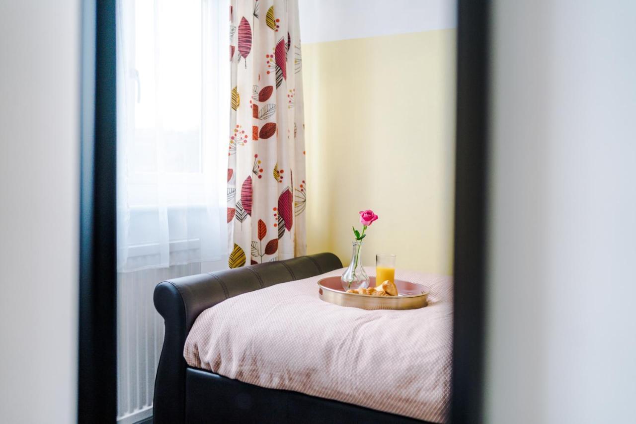Harley House - Spacious Home With Free Netflix & Parking By Rocketbnb Coventry Luaran gambar