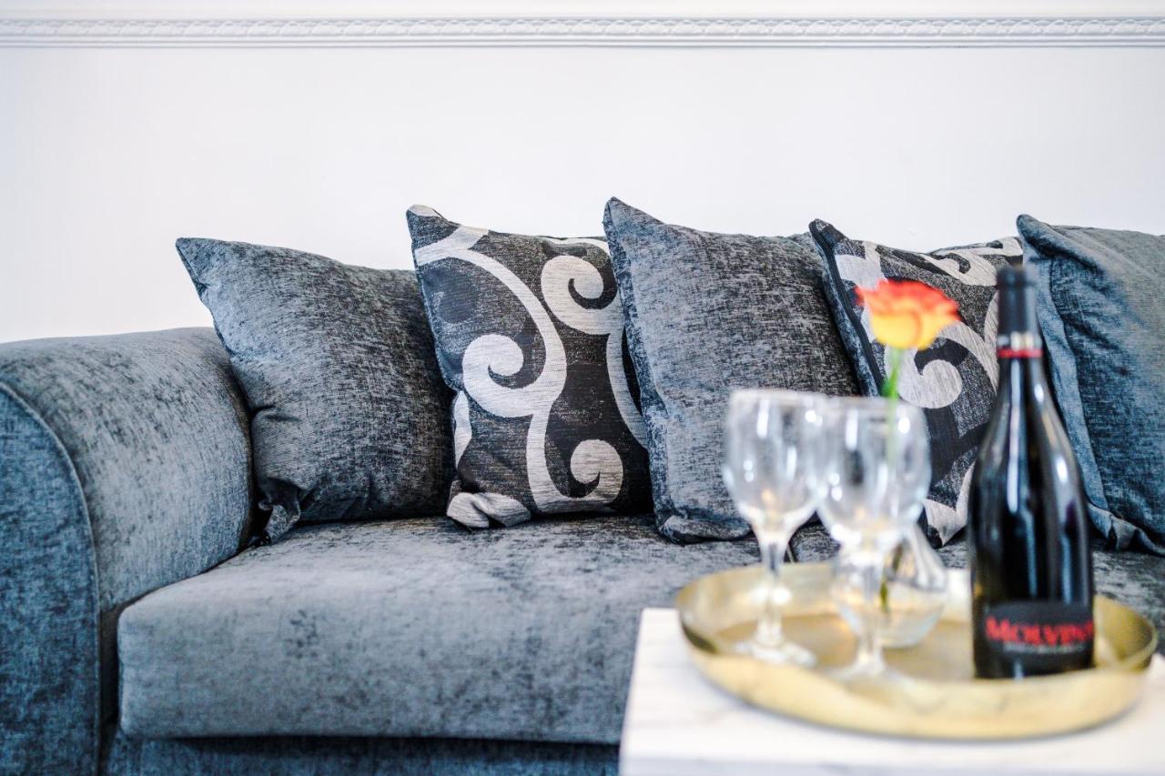 Harley House - Spacious Home With Free Netflix & Parking By Rocketbnb Coventry Luaran gambar