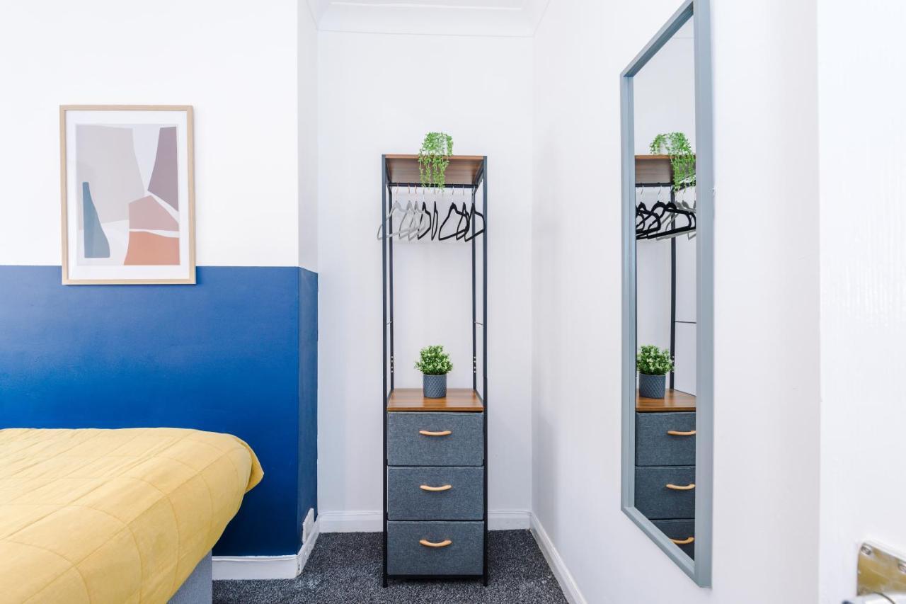 Harley House - Spacious Home With Free Netflix & Parking By Rocketbnb Coventry Luaran gambar