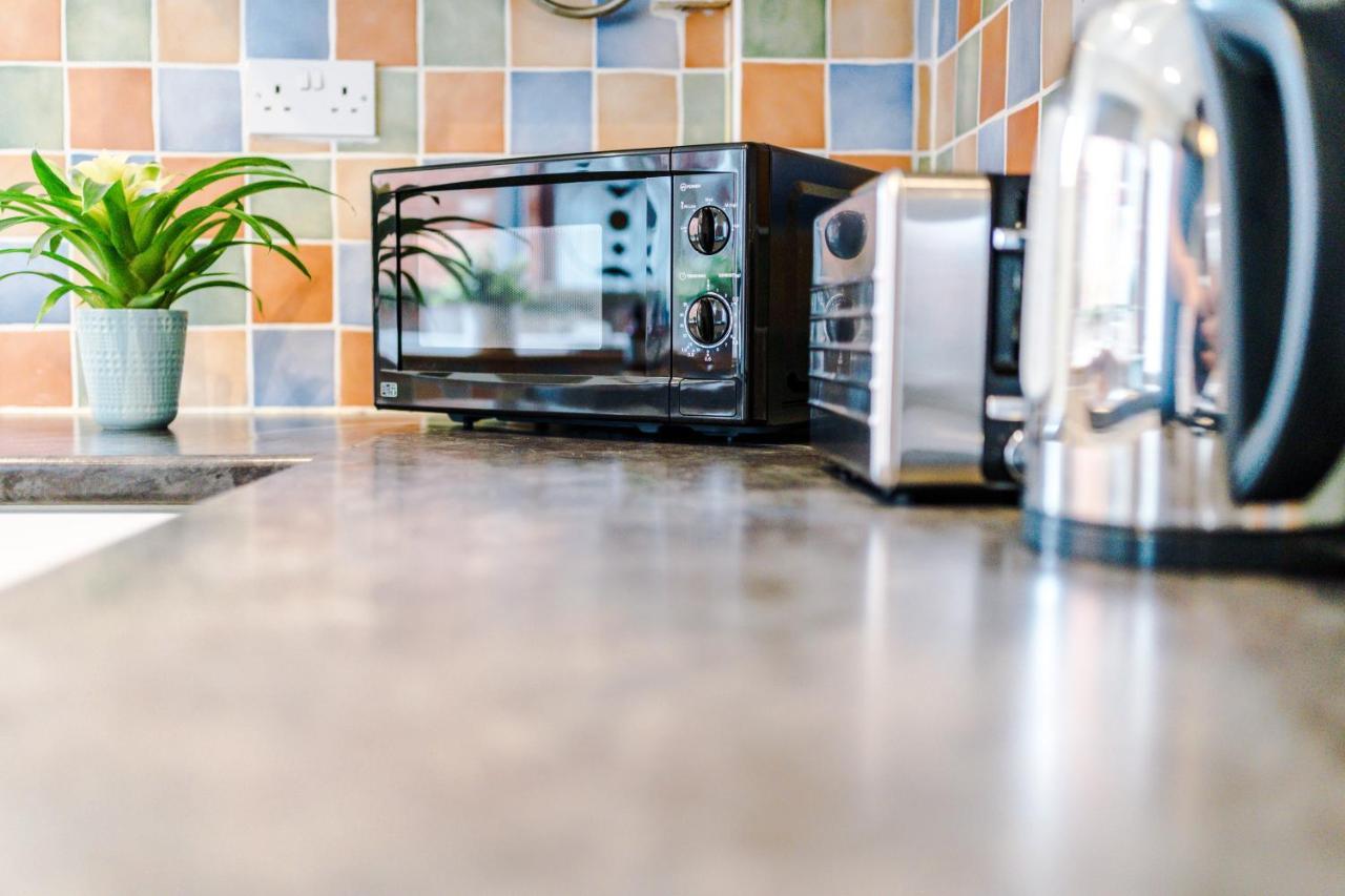Harley House - Spacious Home With Free Netflix & Parking By Rocketbnb Coventry Luaran gambar
